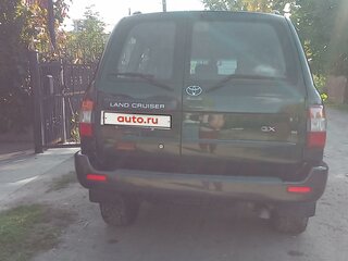 2005 Toyota Land Cruiser 105 100 Series Рестайлинг 1, зелёный, 7500000 рублей, вид 3