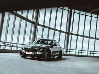 2019 Mercedes-Benz C-Класс AMG 63 AMG S IV (W205) Рестайлинг, чёрный, 6150000 рублей, вид 1