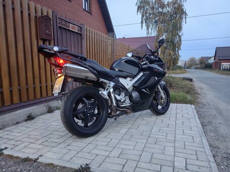 2002 Honda VFR 800, чёрный, 580000 рублей, вид 2