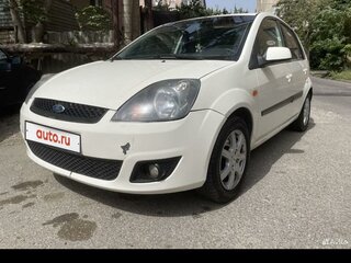 2006 Ford Fiesta Mk5, белый, 450000 рублей, вид 1