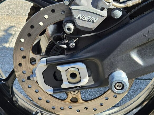 2021 Triumph Trident 660, серый, 820000 рублей - вид 18