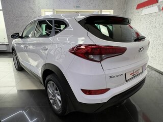 2015 Hyundai Tucson III, белый, 1699000 рублей, вид 3