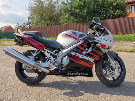 2003 Honda CBR 600F, серебристый, 400000 рублей, вид 5