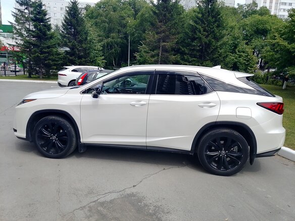 2018 Lexus RX 300 IV, белый, 4550000 рублей - вид 11