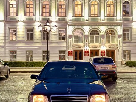 1994 Mercedes-Benz S-Класс 320 Long 5-speed III (W140), чёрный, 1450000 рублей, вид 2