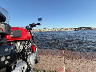 2020 Triumph Thruxton, красный, 1100000 рублей, вид 3