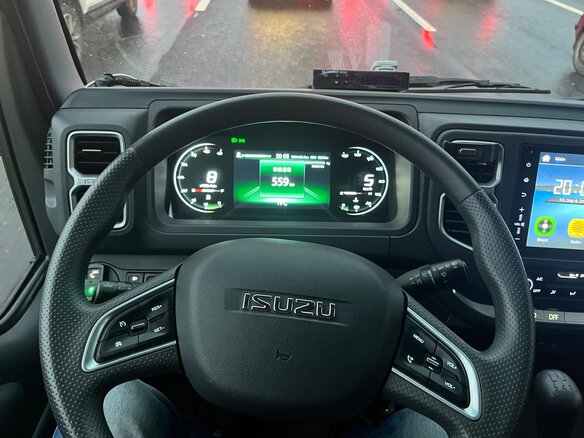 2025 Isuzu Elf (N-series), белый, 5200000 рублей - вид 16