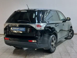 2014 Mitsubishi Outlander III, чёрный, 1160000 рублей, вид 4