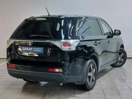 2014 Mitsubishi Outlander III, чёрный, 1060000 рублей, вид 4