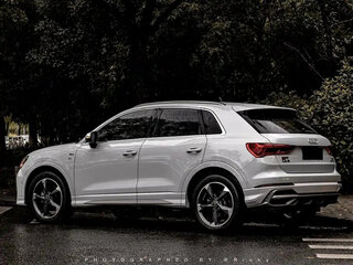 2022 Audi Q3 35 TFSI II (F3), белый, 1650000 рублей, вид 3