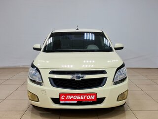 2013 Chevrolet Cobalt II, серебристый, 385000 рублей, вид 2