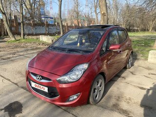2010 Hyundai ix20 6-speed I, красный, 750000 рублей, вид 1