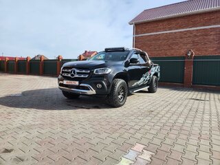 2018 Mercedes-Benz X-Класс 250 d I, чёрный, 3950000 рублей, вид 3