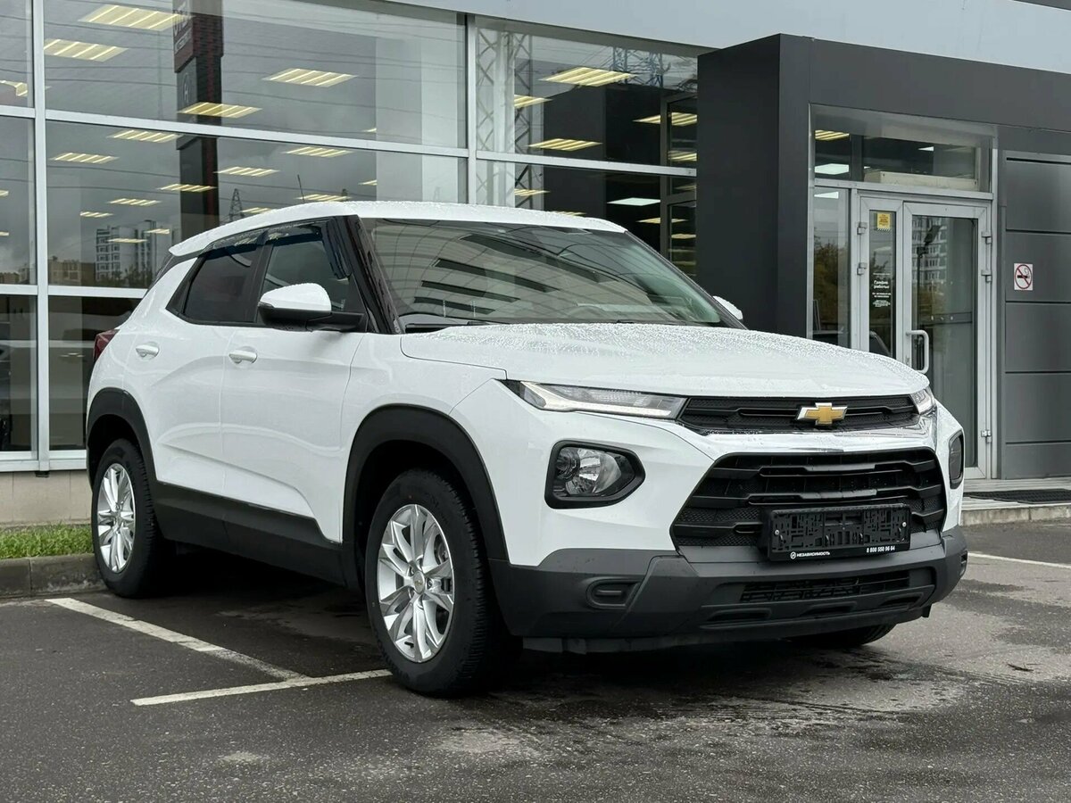 Открыть фотографии: Chevrolet TrailBlazer III