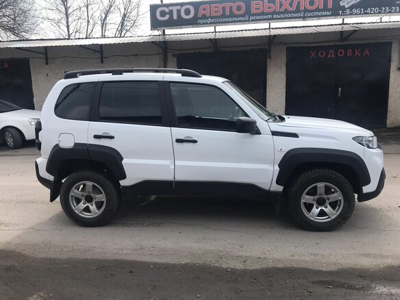 2021 Lada (ВАЗ) Niva Travel I, белый, 1350000 рублей - вид 3