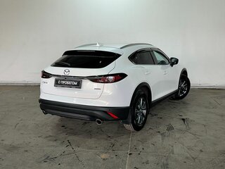 2023 Mazda CX-4 I Рестайлинг, белый, 2547000 рублей, вид 4