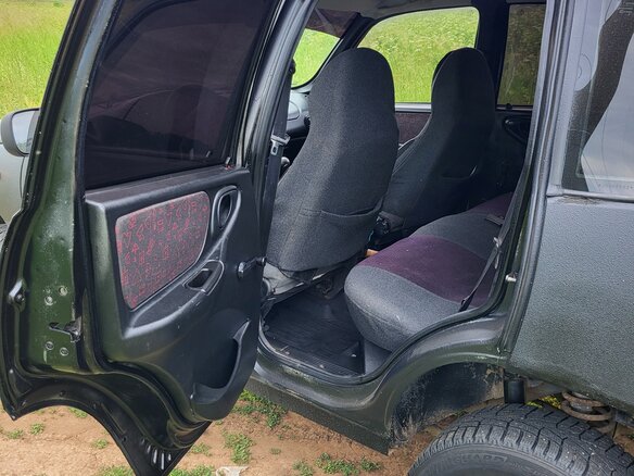 2003 Chevrolet Niva I, чёрный, 350000 рублей - вид 7