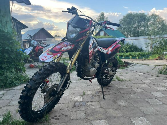 2023 BSE Z3, чёрный, 130000 рублей