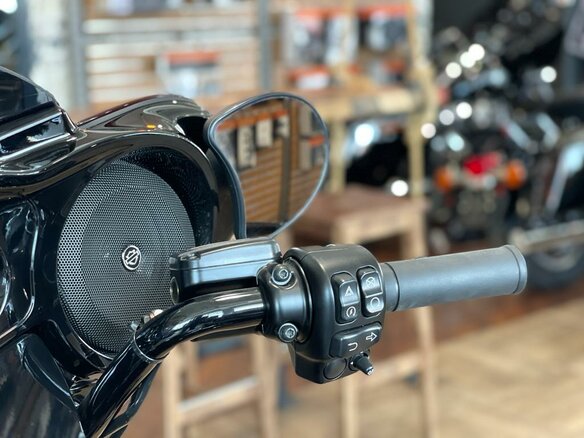 2022 Harley-Davidson Street Glide, пурпурный, 3600000 рублей - вид 13