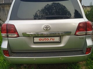2008 Toyota Land Cruiser 200 Series, серый, 3000000 рублей, вид 2