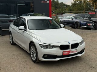2017 BMW 3 серии 320i xDrive VI (F3x) Рестайлинг, белый, 2199000 рублей, вид 4