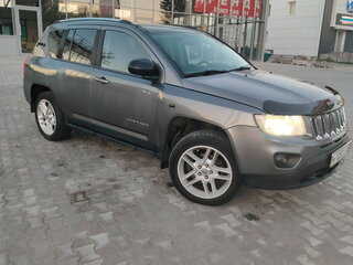 2012 Jeep Compass I Рестайлинг, серый, 850000 рублей, вид 2