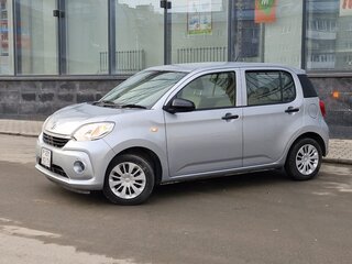 2019 Toyota Passo III Рестайлинг, серый, 900000 рублей, вид 4