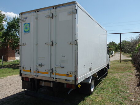 2005 Isuzu Elf (N-series), белый, 2100000 рублей, вид 3