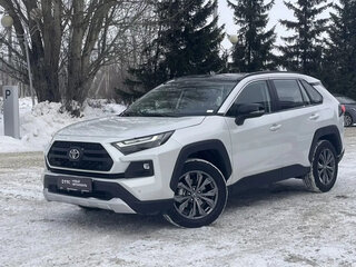2025 Toyota RAV4 V (XA50), белый, 4200000 рублей, вид 3