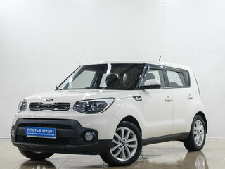2017 Kia Soul II Рестайлинг, бежевый, 1349000 рублей, вид 3