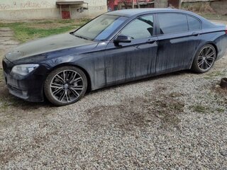 2012 BMW 7 серии Long 750Li xDrive V (F01/F02/F04) Рестайлинг, чёрный, 2350000 рублей, вид 2