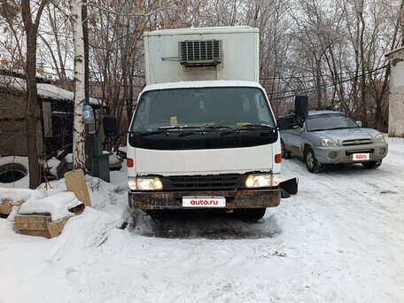 1998 Toyota Dyna, белый, 600000 рублей, вид 2