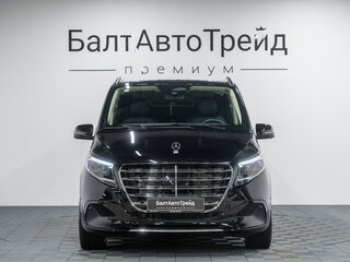 2025 Mercedes-Benz V-Класс Extra Long 300 экстра длинный III (W447) Рестайлинг 2, чёрный, 18200000 рублей, вид 4