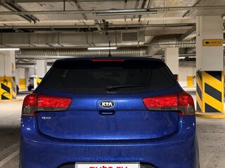 2015 Kia Rio III Рестайлинг, синий, 900000 рублей, вид 3