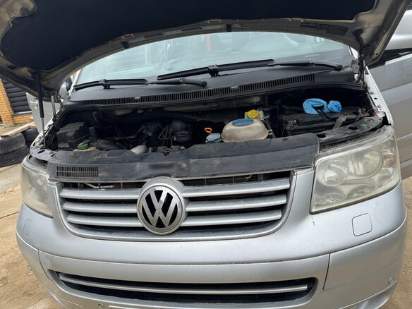 2004 Volkswagen Multivan T5, серебристый, 1210000 рублей - вид 14