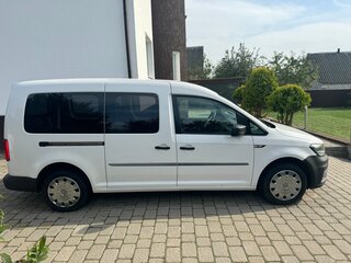 2017 Volkswagen Caddy Maxi IV, белый, 1650000 рублей, вид 2