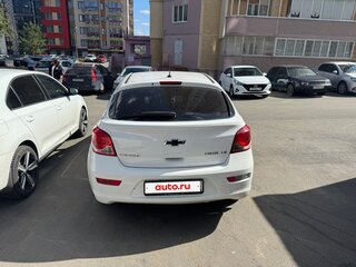 2012 Chevrolet Cruze I, белый, 430000 рублей, вид 4