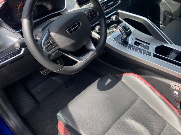 2021 Geely Coolray I, синий, 2200000 рублей - вид 3