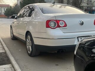 2008 Volkswagen Passat B6, белый, 850000 рублей, вид 3