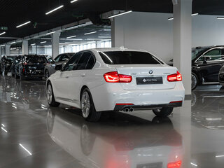 2018 BMW 3 серии 320i xDrive VI (F3x) Рестайлинг, белый, 2660000 рублей, вид 5