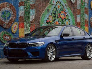 2018 BMW M5 VI (F90), синий, 7500000 рублей, вид 1