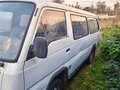 1990 Nissan Urvan III (E24), белый, 170000 рублей - вид 2