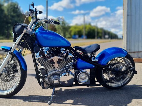 2004 Yamaha XV 1600 Road Star, голубой, 920000 рублей, вид 2