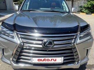 2017 Lexus LX 570 III Рестайлинг 2, серый, 8500000 рублей, вид 3