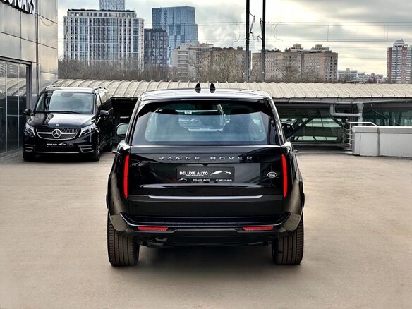 2022 Land Rover Range Rover D350 MHEV V, белый, 13300000 рублей - вид 6