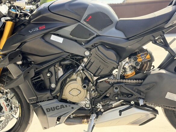 2024 Ducati Streetfighter V4, чёрный, 2350000 рублей - вид 14