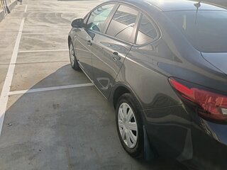 2013 Opel Astra J Рестайлинг, серый, 650000 рублей, вид 4