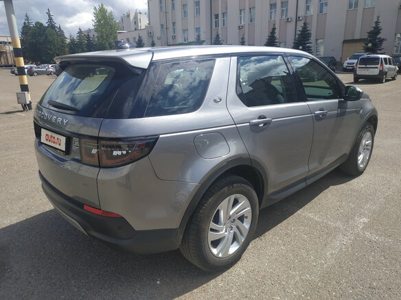 2019 Land Rover Discovery Sport I Рестайлинг, серый - вид 2