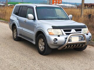 2003 Mitsubishi Pajero III Рестайлинг, серебристый, 800000 рублей, вид 3