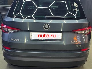 2017 Skoda Kodiaq I, серый, 2630000 рублей, вид 3